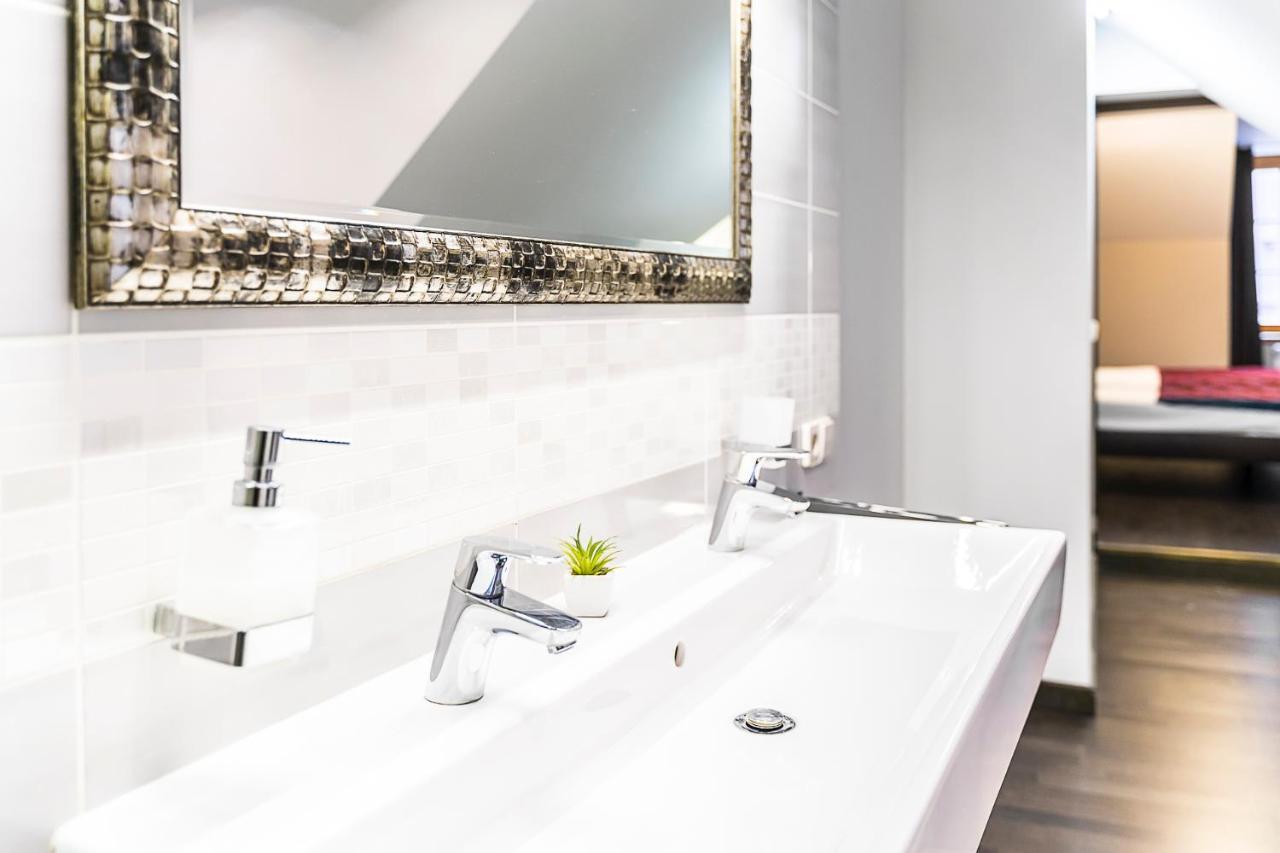 Winwinstay Apartments In Heart Of Old Town 리가 외부 사진